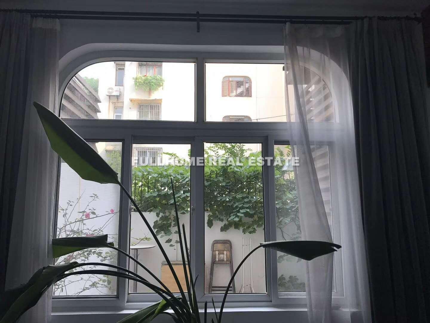 Lane 1-500 Wanpin Road Old House	 - Interior view 8, Shanghai rental property