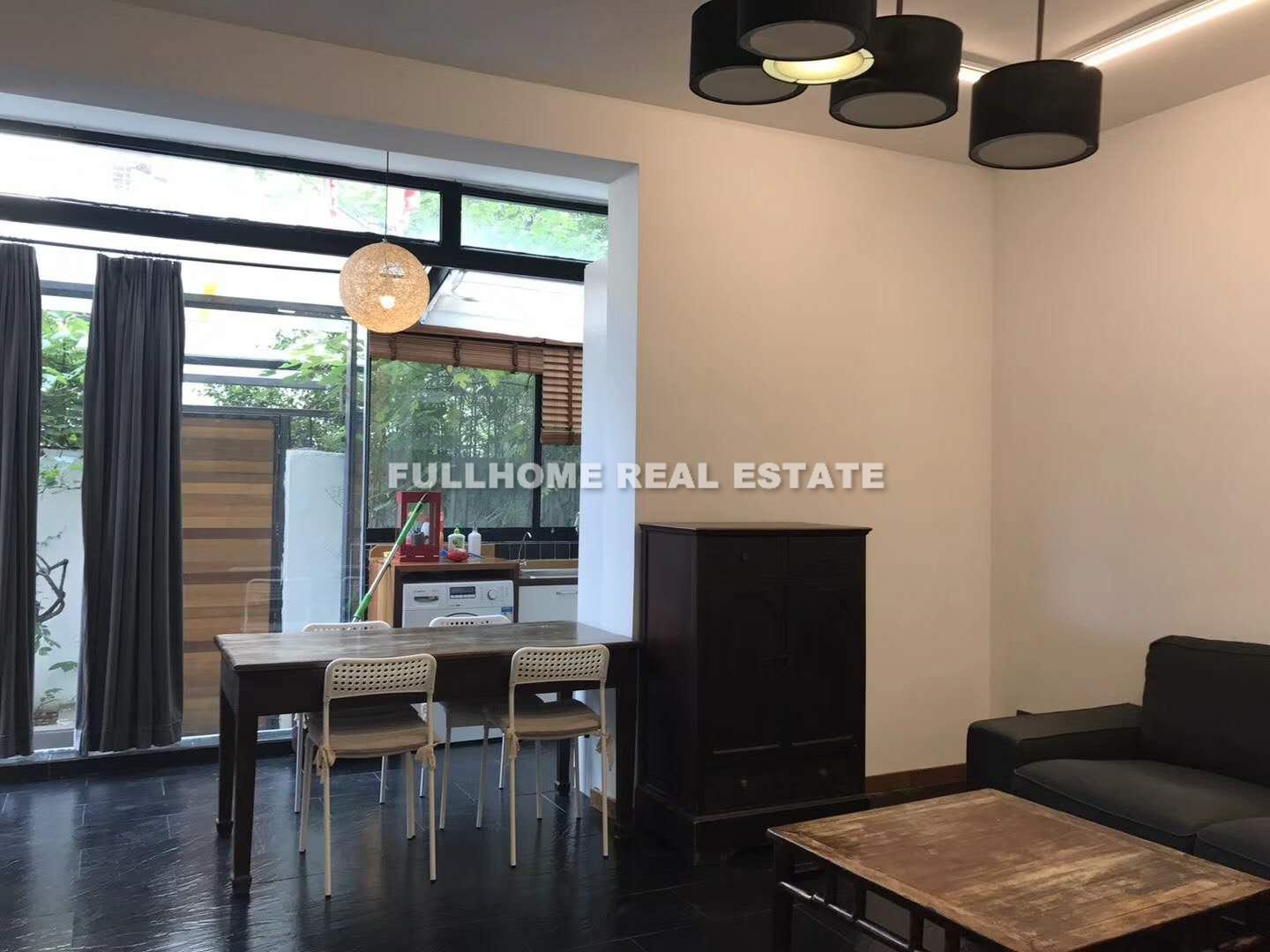 Lane 1-500 Wanpin Road Old House	 - Interior view 10, Shanghai rental property