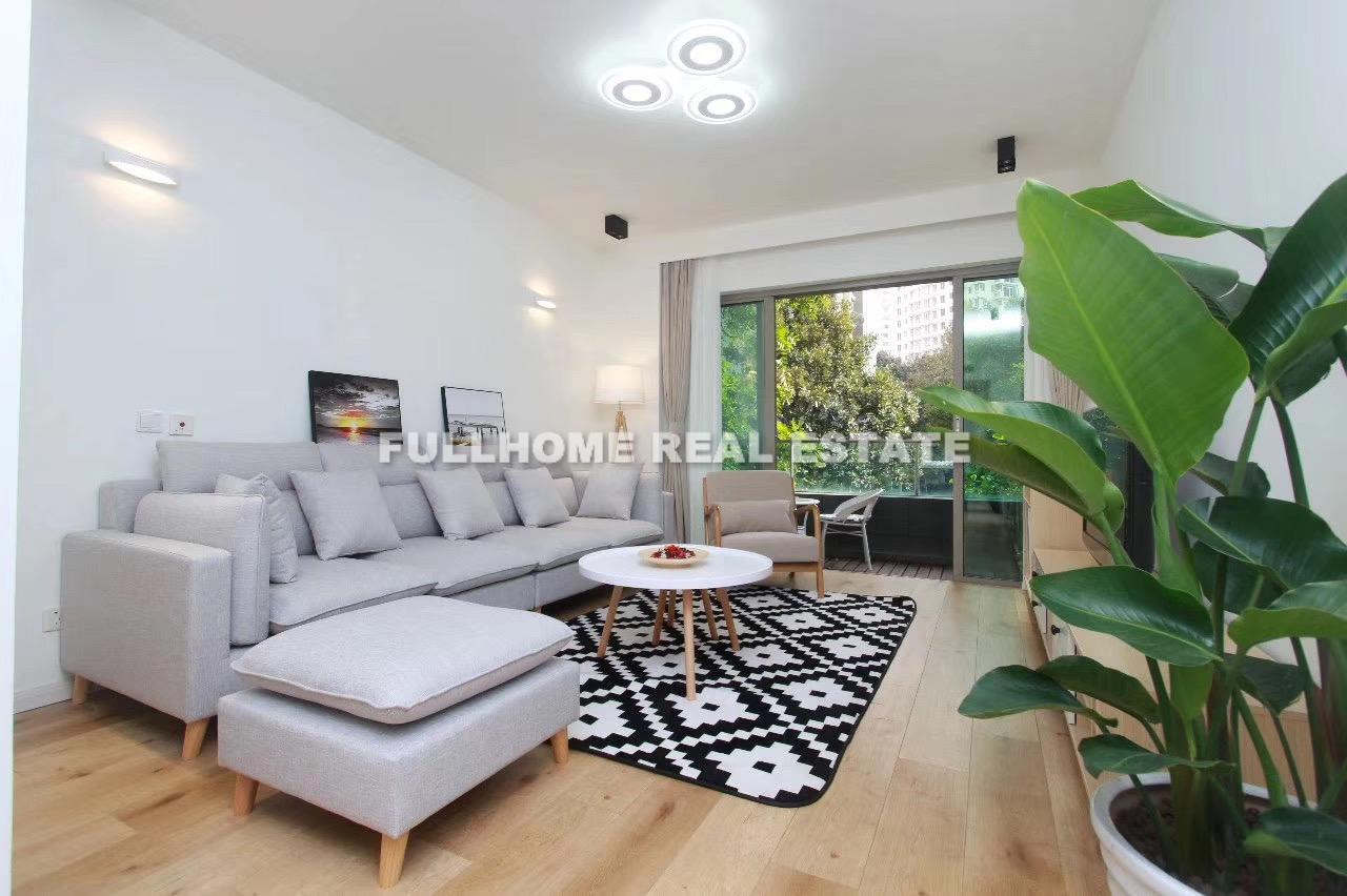 8 Park Avenue - 2 bedroom apartment in Shanghai, Jing An, Downtown