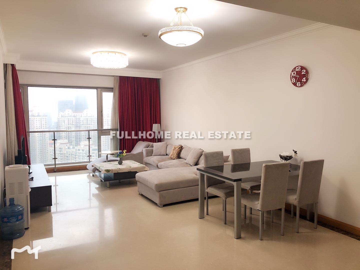 Shimao Riviera Garden - 2 bedroom apartment in Shanghai, Lujiazui, Pudong