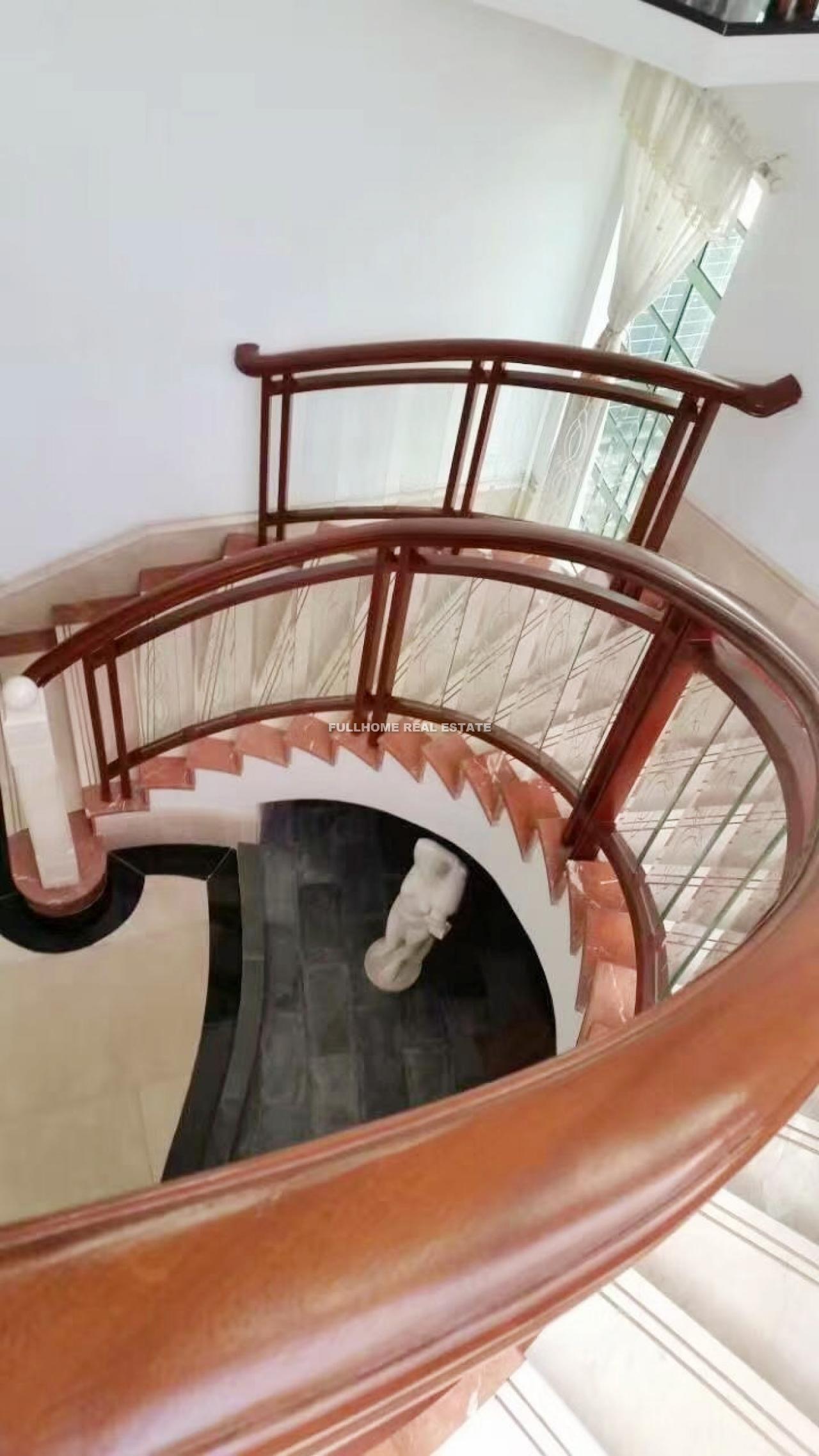 Castle Hill Luxury Home - Interior view 4, Guangzhou rental property