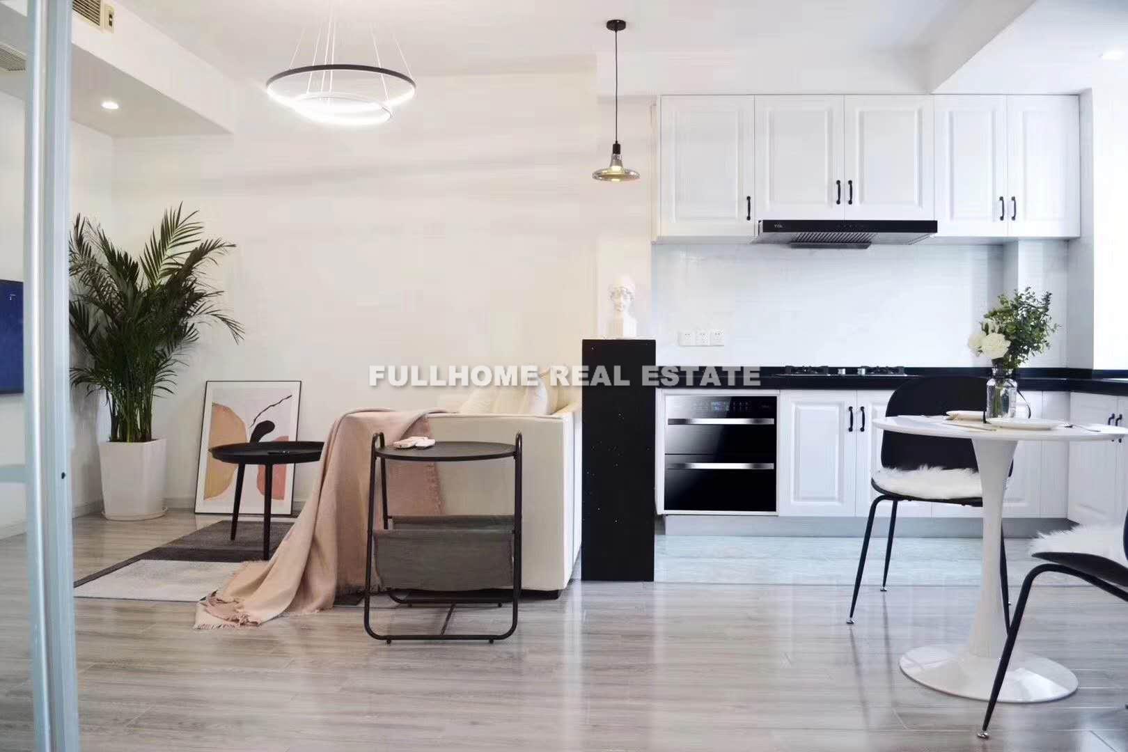 Shanghai Beach Xingchangcheng - 1 bedroom apartment in Shanghai, People Square, Downtown