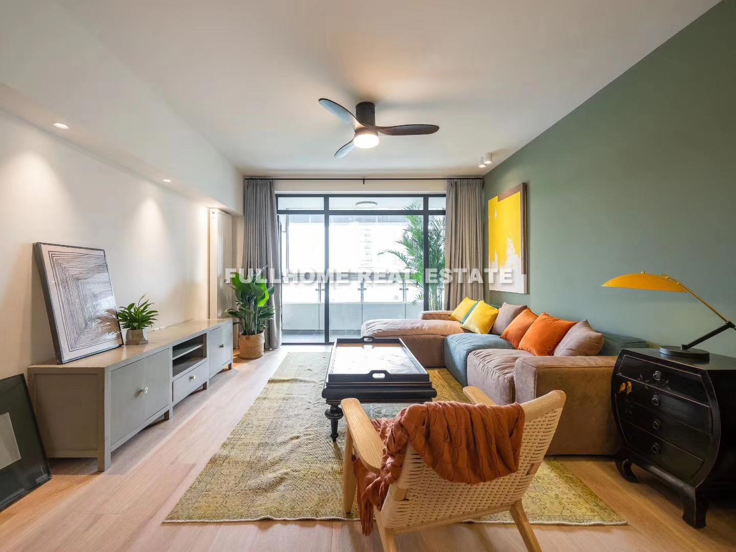 Edifice Apts - 3 bedroom apartment in Shanghai, Jing An, Downtown
