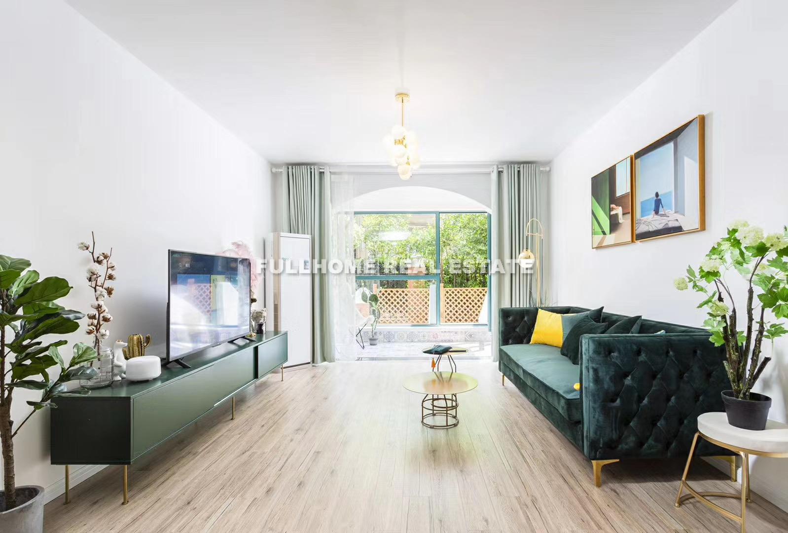 Lane 1-1000 West Huaihai Road House - 4 bedroom apartment in Shanghai, FFC, Downtown