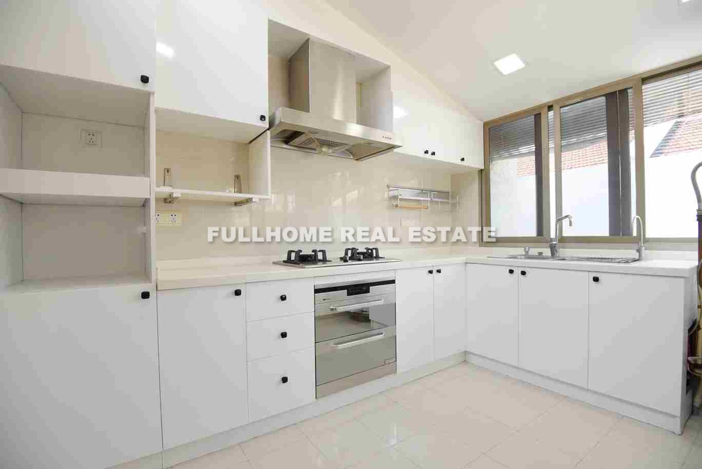 Lane 100-300 Fumin Road Old House - Interior view 9, Shanghai rental property