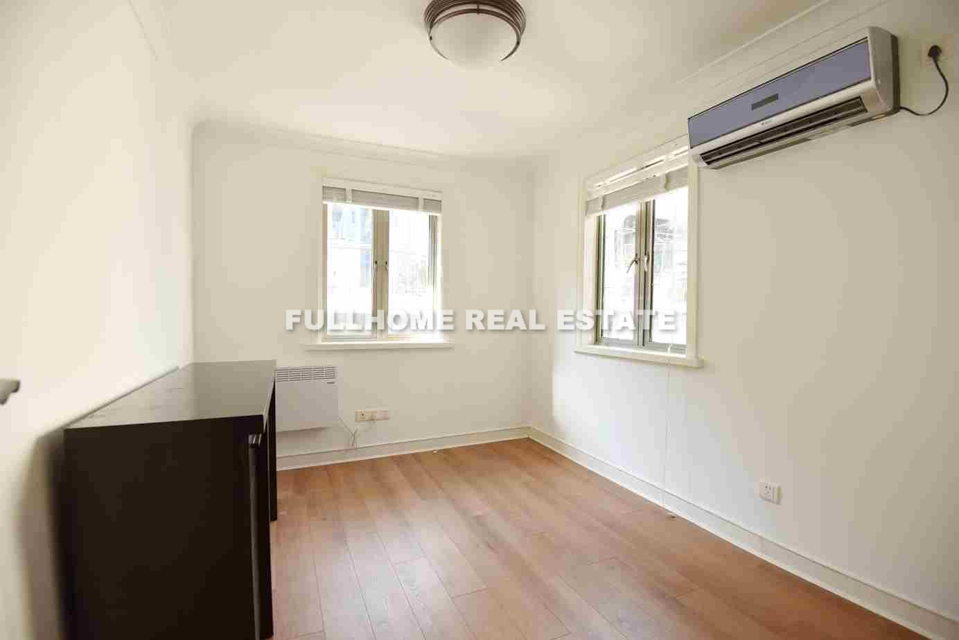Lane 100-300 Fumin Road Old House - Interior view 12, Shanghai rental property