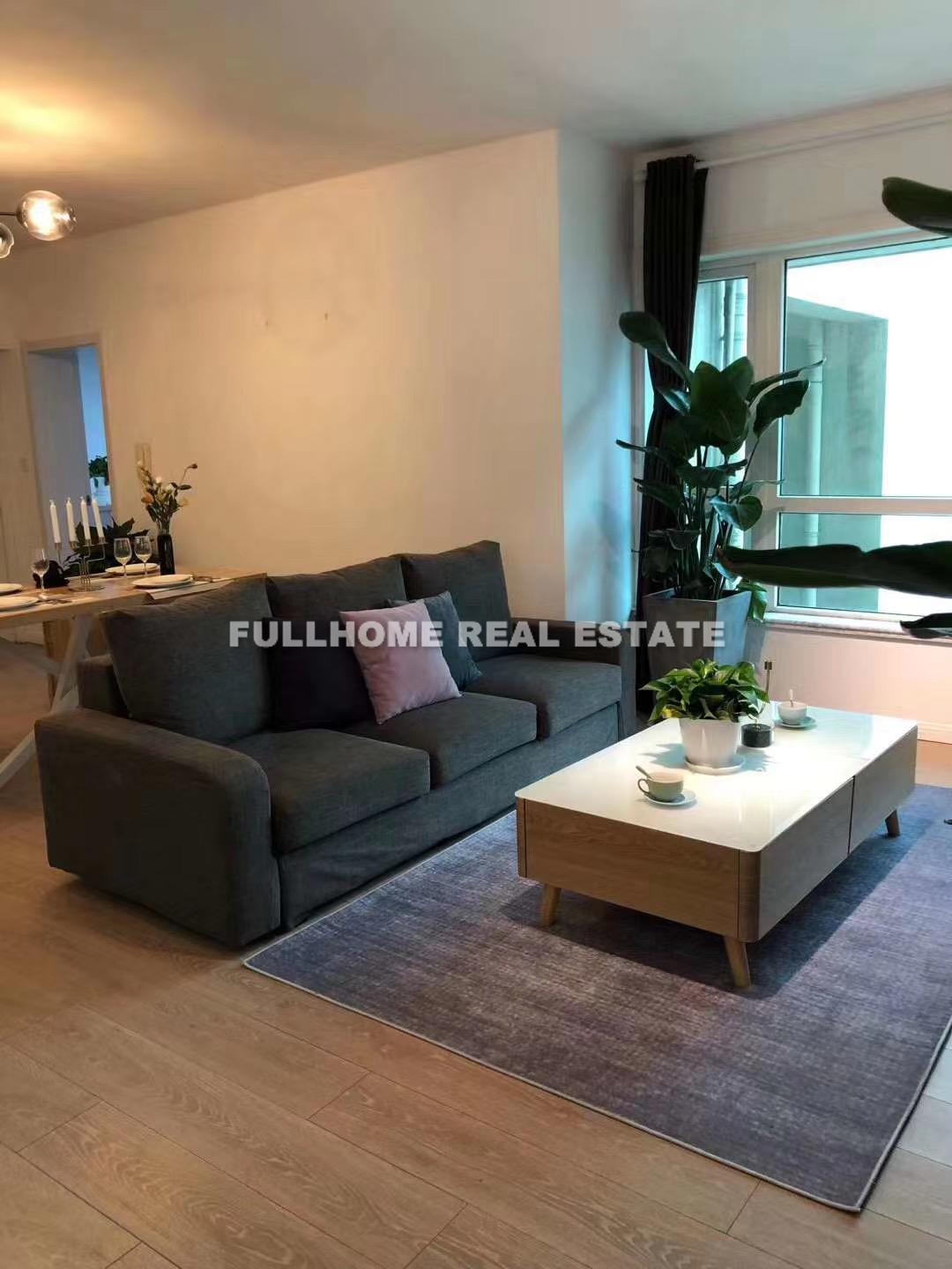 Chez Moi - 3 bedroom apartment in Shanghai, Jing An, Downtown