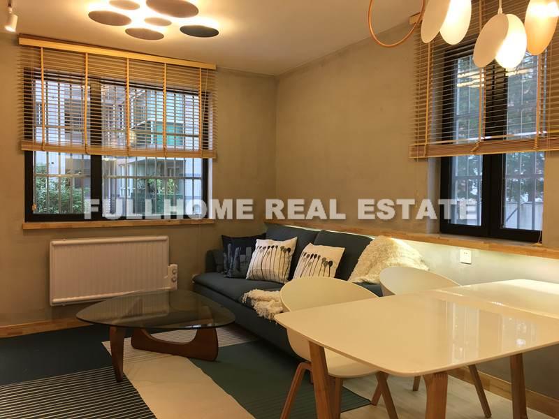Haitian Apartment - 2 bedroom apartment in Shanghai, Xujiahui, Downtown