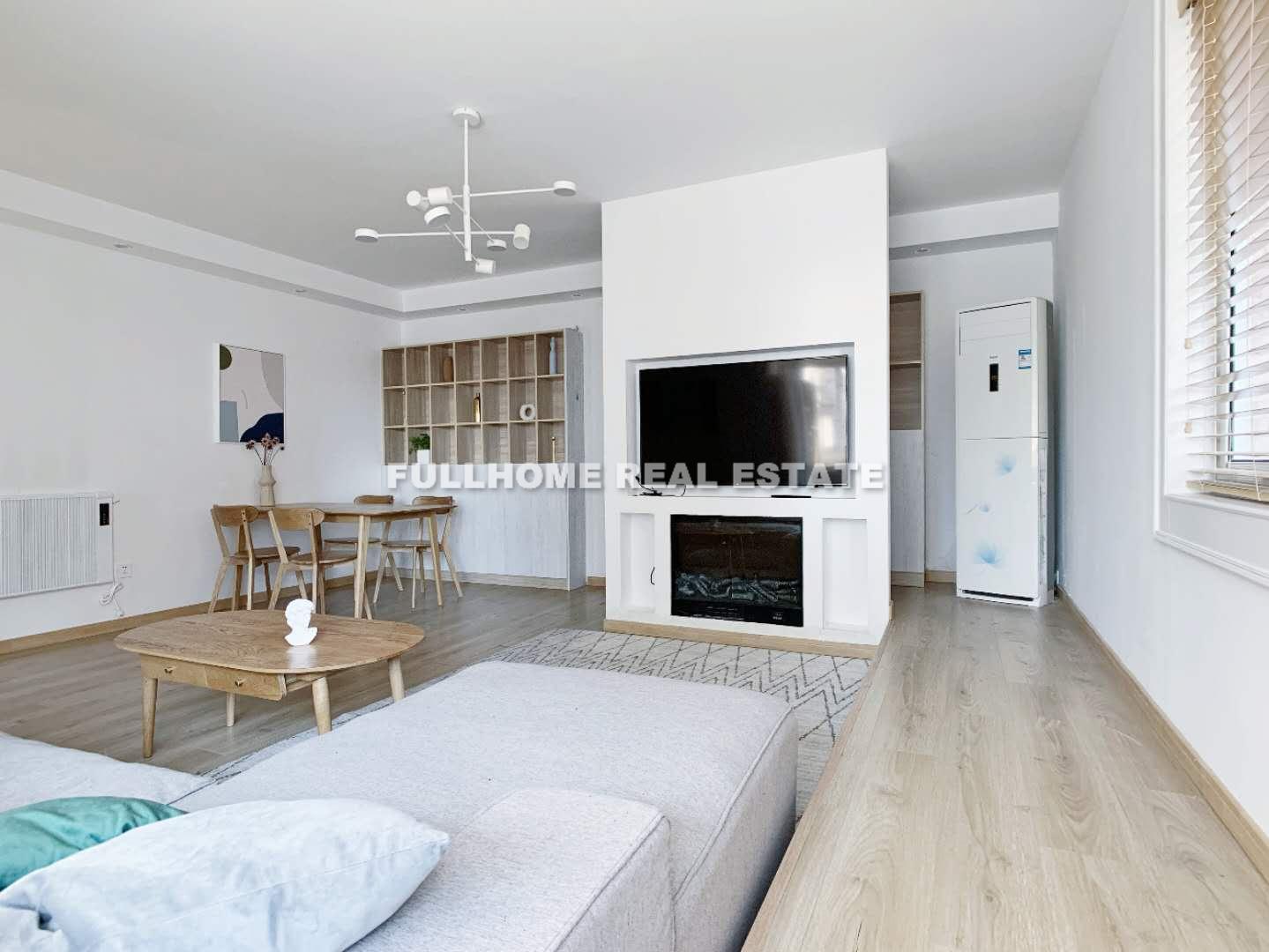 Baodu Mansion - 2 bedroom apartment in Shanghai, Downtown, Downtown