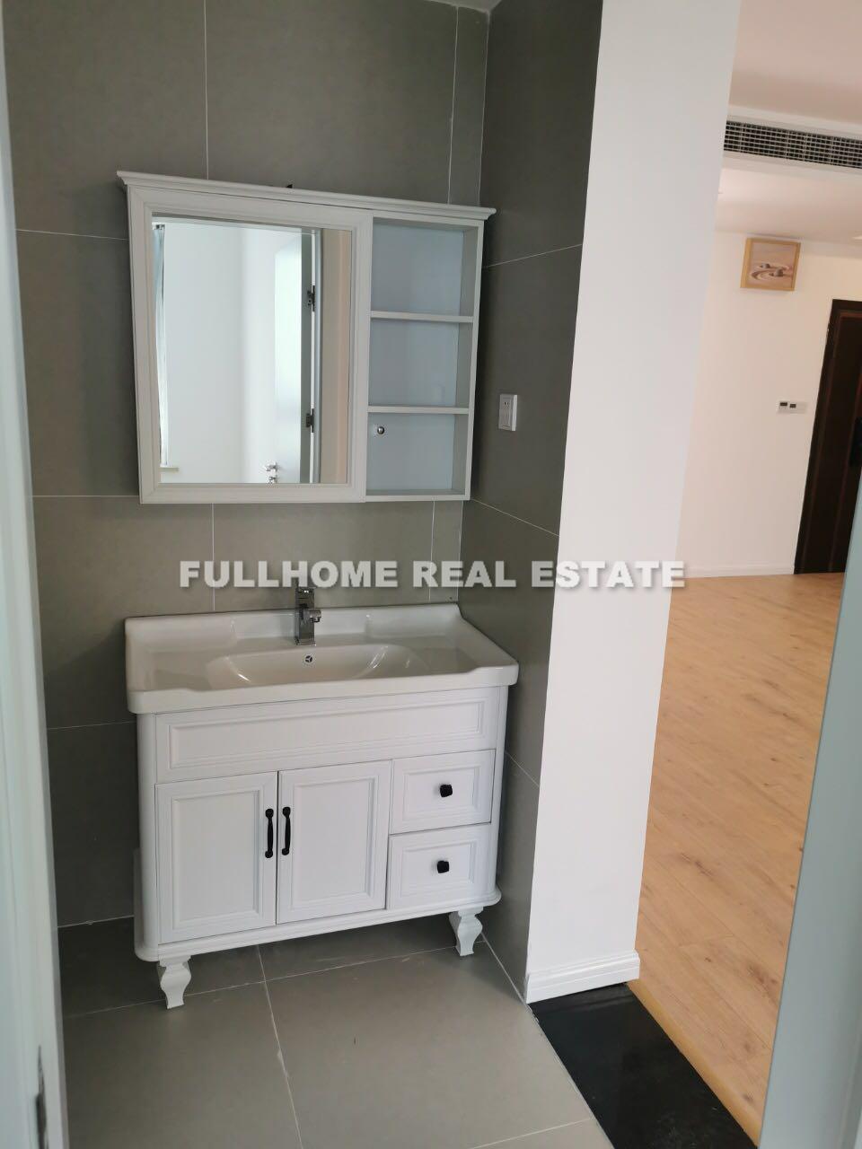 Tianji Garden - 3 bedroom apartment in Shanghai, Xujiahui, Downtown