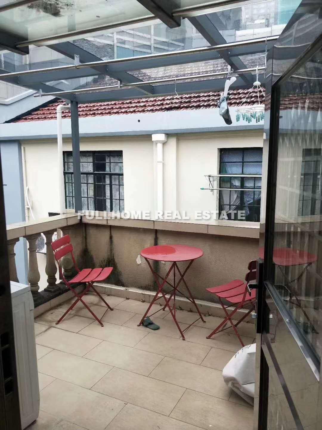 Lane 1-200 South Xiangyang Road Old House	 - Interior view 7, Shanghai rental property