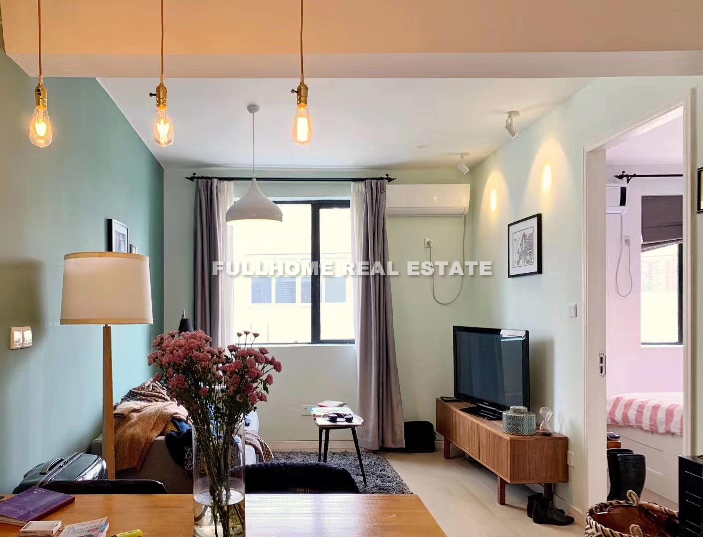 Lane 1-300 South Fuxing Road Old House - 1 bedroom apartment in Shanghai, Downtown, Downtown