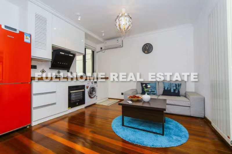 No.1-500 South Maoming Road Old House - 2 bedroom apartment in Shanghai, FFC, Downtown