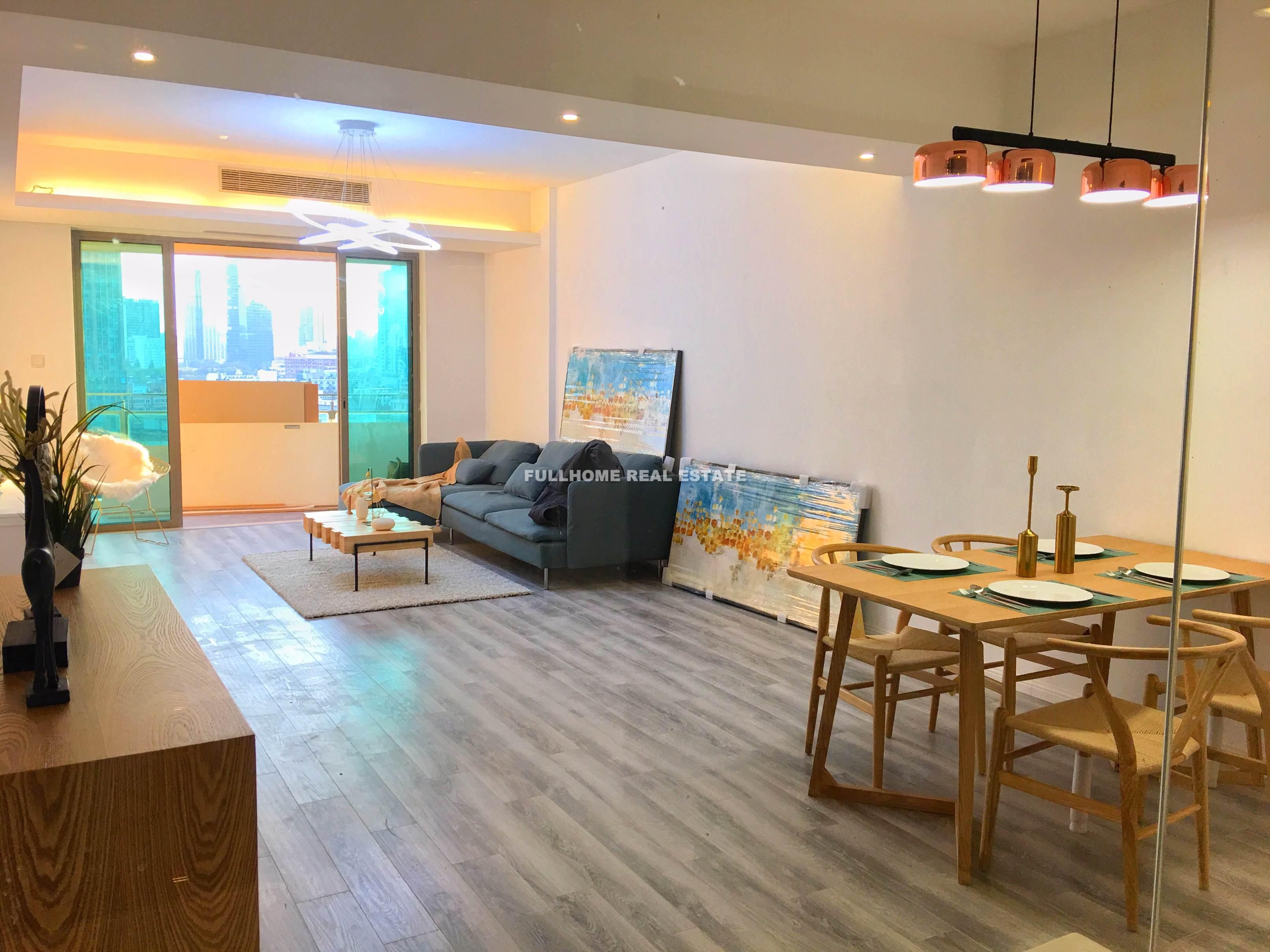 Jing An Four Seasons - 3 bedroom apartment in Shanghai, Jing An, Downtown