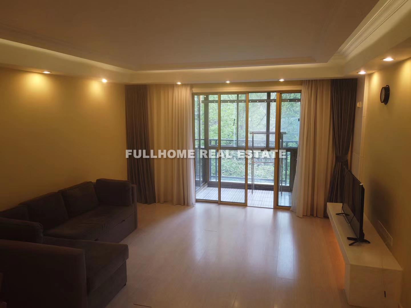 Shanghai Park Avenue - 3 bedroom apartment in Shanghai, Hongqiao, Hongqiao