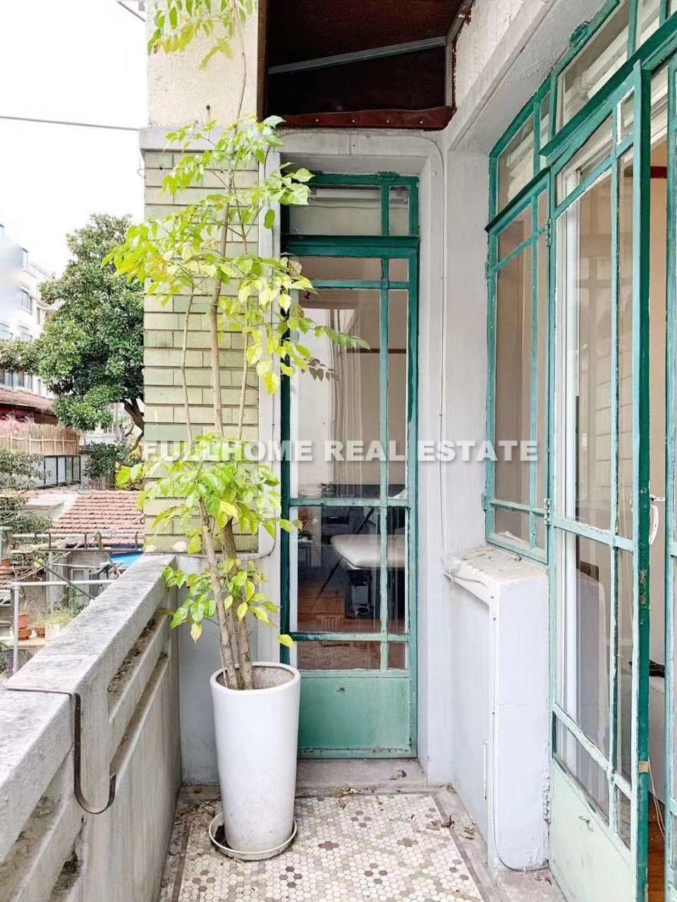 Zhongnan Apartment - Interior view 5, Shanghai rental property