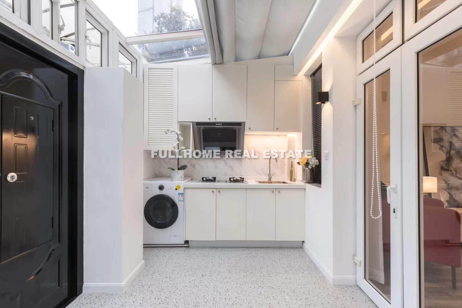 Lane1-500 Tianping Road Old House - Interior view 6, Shanghai rental property