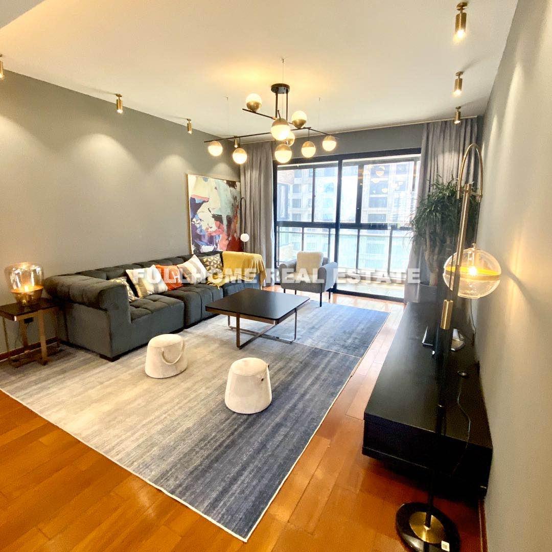 The Bund - 3 bedroom apartment in Shanghai, The Bund, Downtown