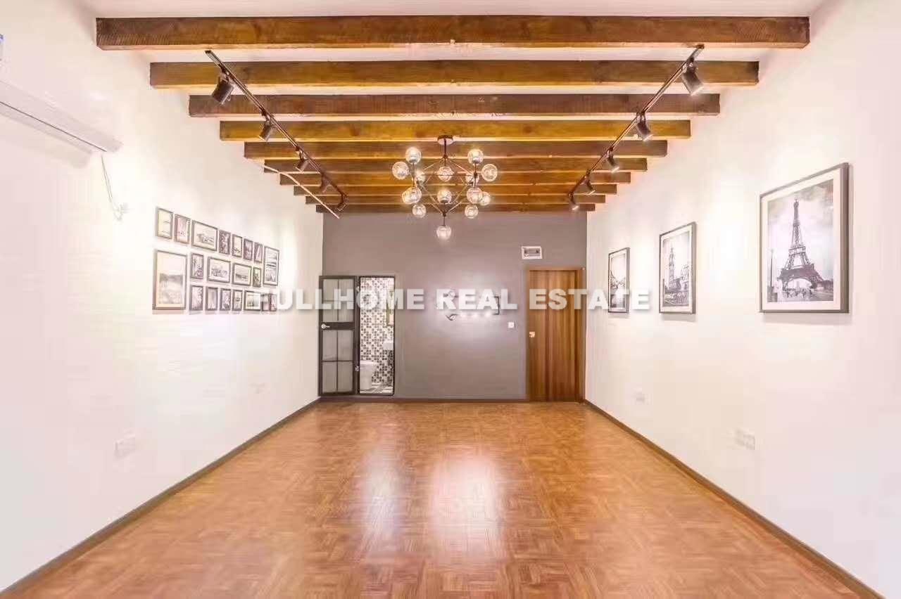Lane 1-400 Changle Road Old House - 1 bedroom apartment in Shanghai, Jing An, Downtown