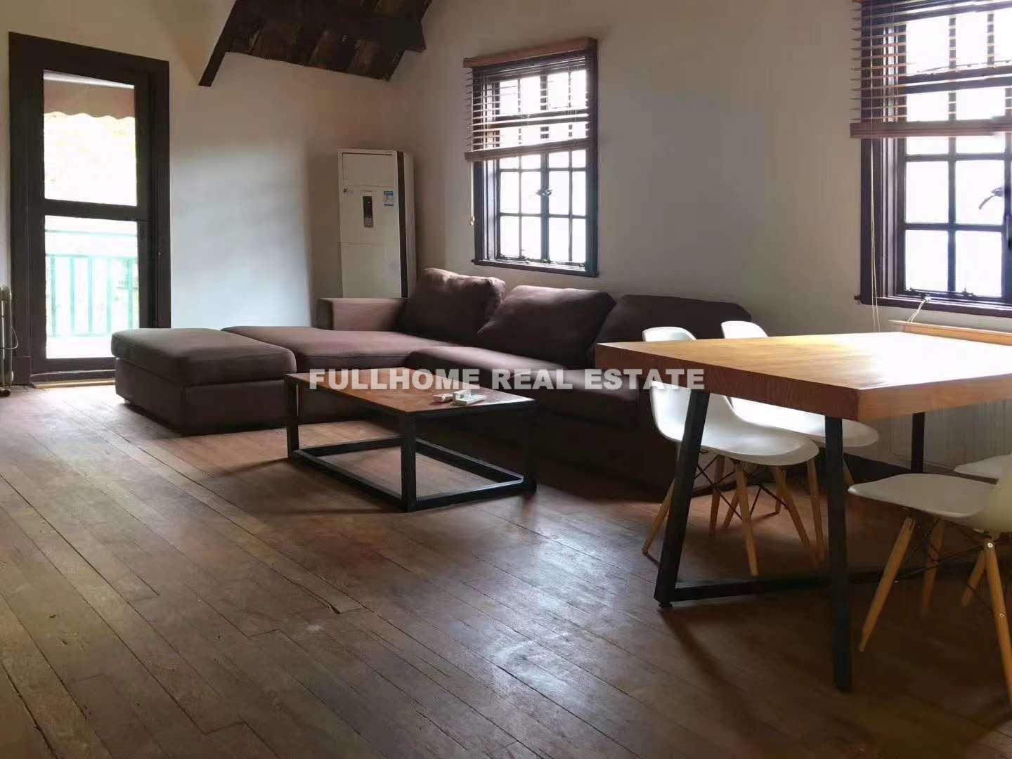 Lane 300-800 Yongjia Road Old House - 2 bedroom apartment in Shanghai, , 