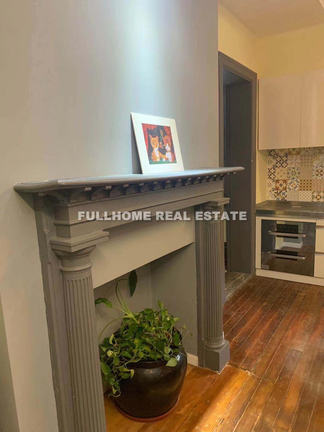 Lane 1-100 Fenyang Road Old House - Interior view 2, Shanghai rental property