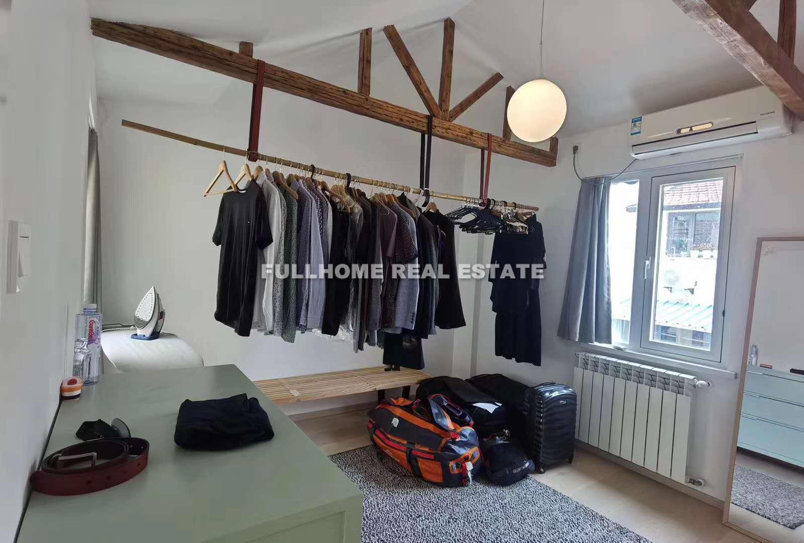 Lane 31 Wulumuqi Road Old House	 - Interior view 7, Shanghai rental property