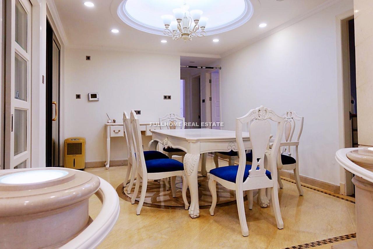 Castle Peak - 4 bedroom apartment in Guangzhou, &yen;16,000/month