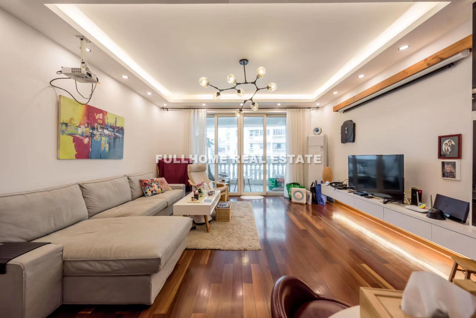 MingYuan Century City - 4 bedroom apartment in Shanghai, FFC, Downtown
