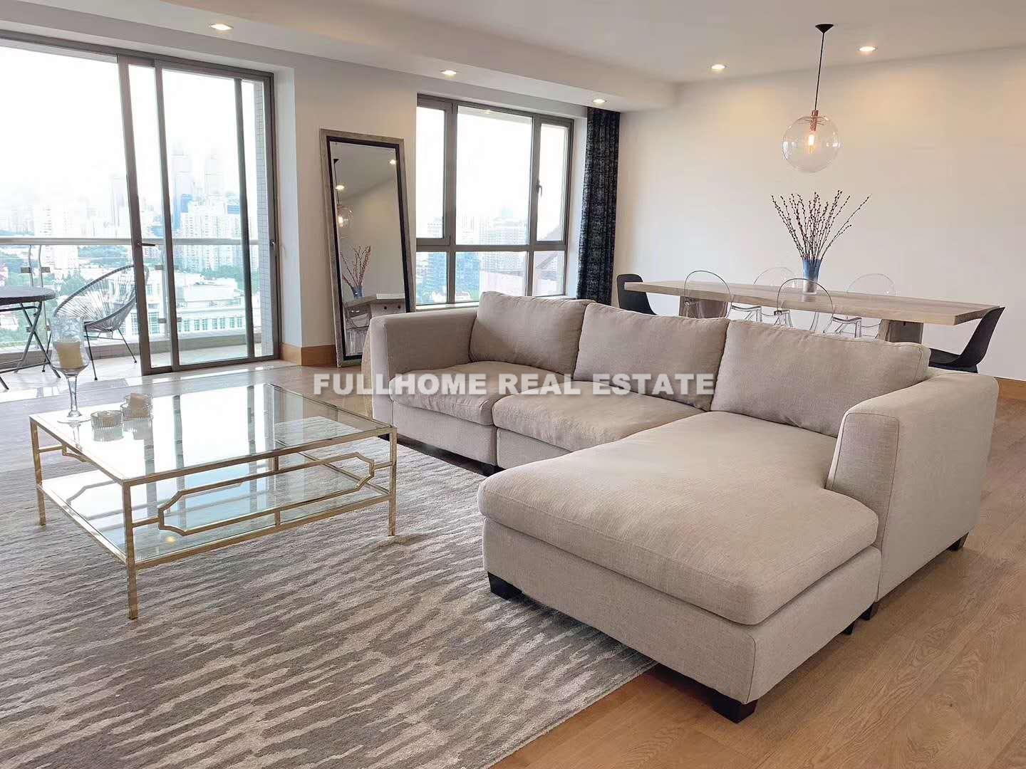 Central Residences - 4 bedroom apartment in Shanghai, FFC, Downtown