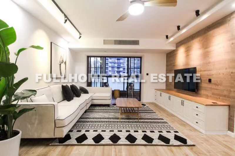HuiCui Garden - 4 bedroom apartment in Shanghai, Xujiahui, Downtown
