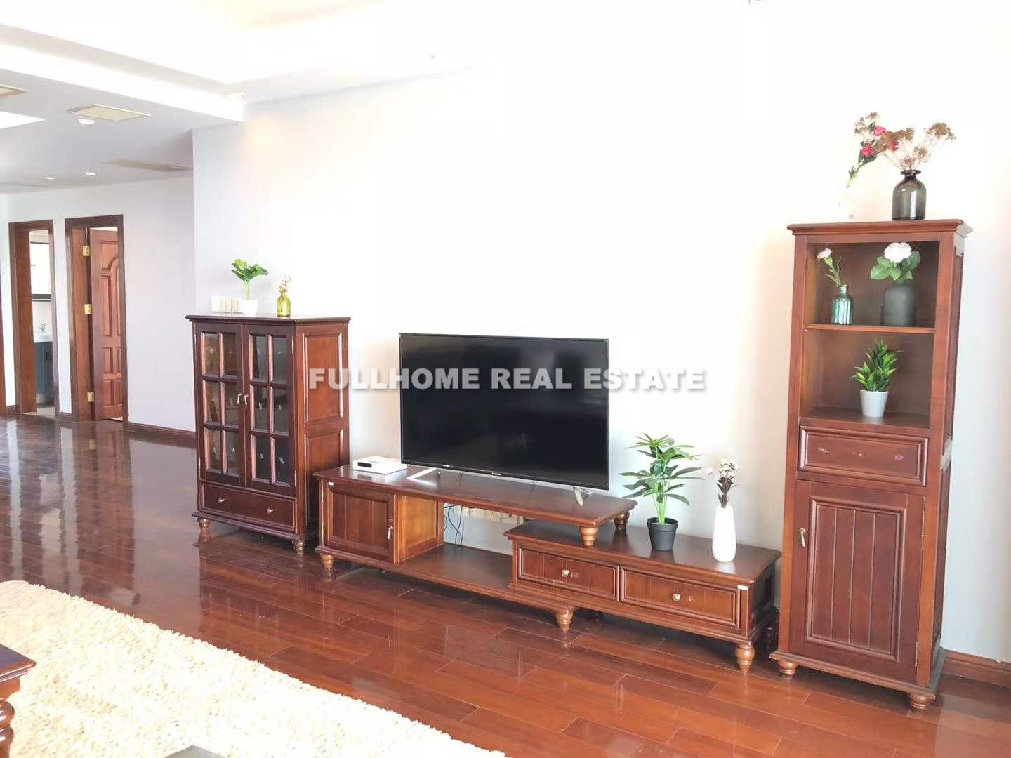 Summit Panorama - 3 bedroom apartment in Shanghai, Lujiazui, Pudong