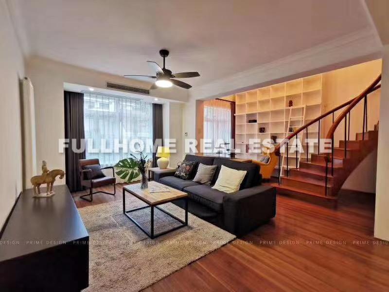 Lane 1-500 Wukang Road Old House - 3 bedroom apartment in Shanghai, Downtown, Downtown