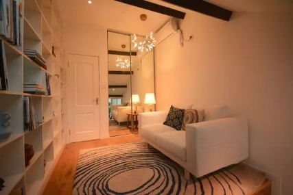 Lane 1-300 Yongjia Road Old House  - 1 bedroom apartment in Shanghai, Xintiandi, Downtown