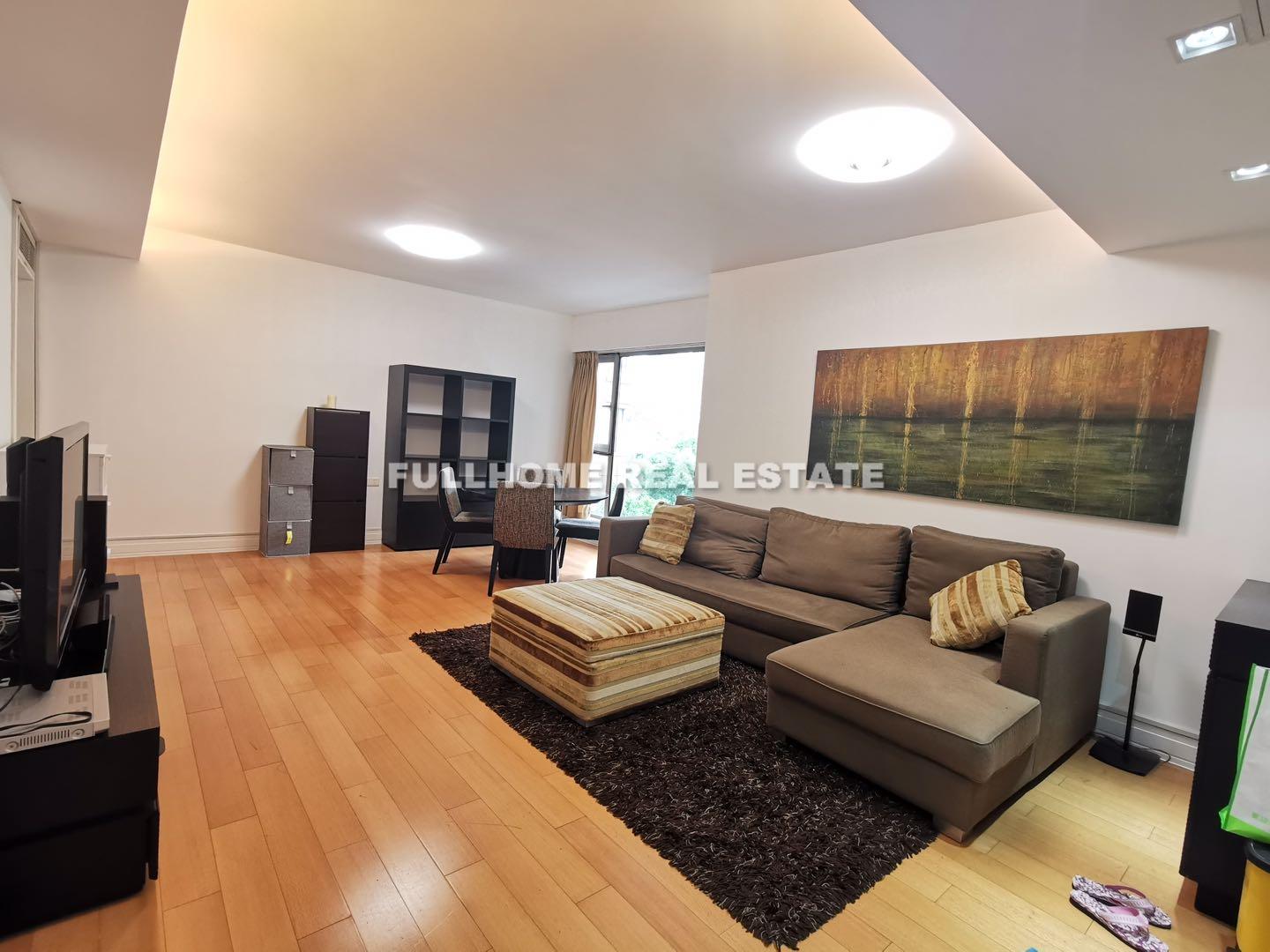 Novel Century - 3 bedroom apartment in Shanghai, Xujiahui, Downtown