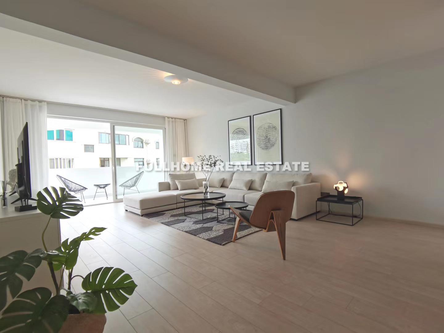 Zhong Hui Garden - 3 bedroom apartment in Shanghai, Xujiahui, Downtown