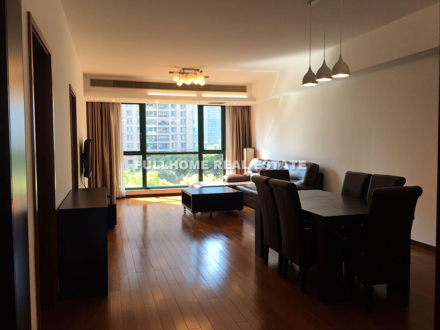 Yanlord Garden - 4 bedroom apartment in Shanghai, Lujiazui, Pudong