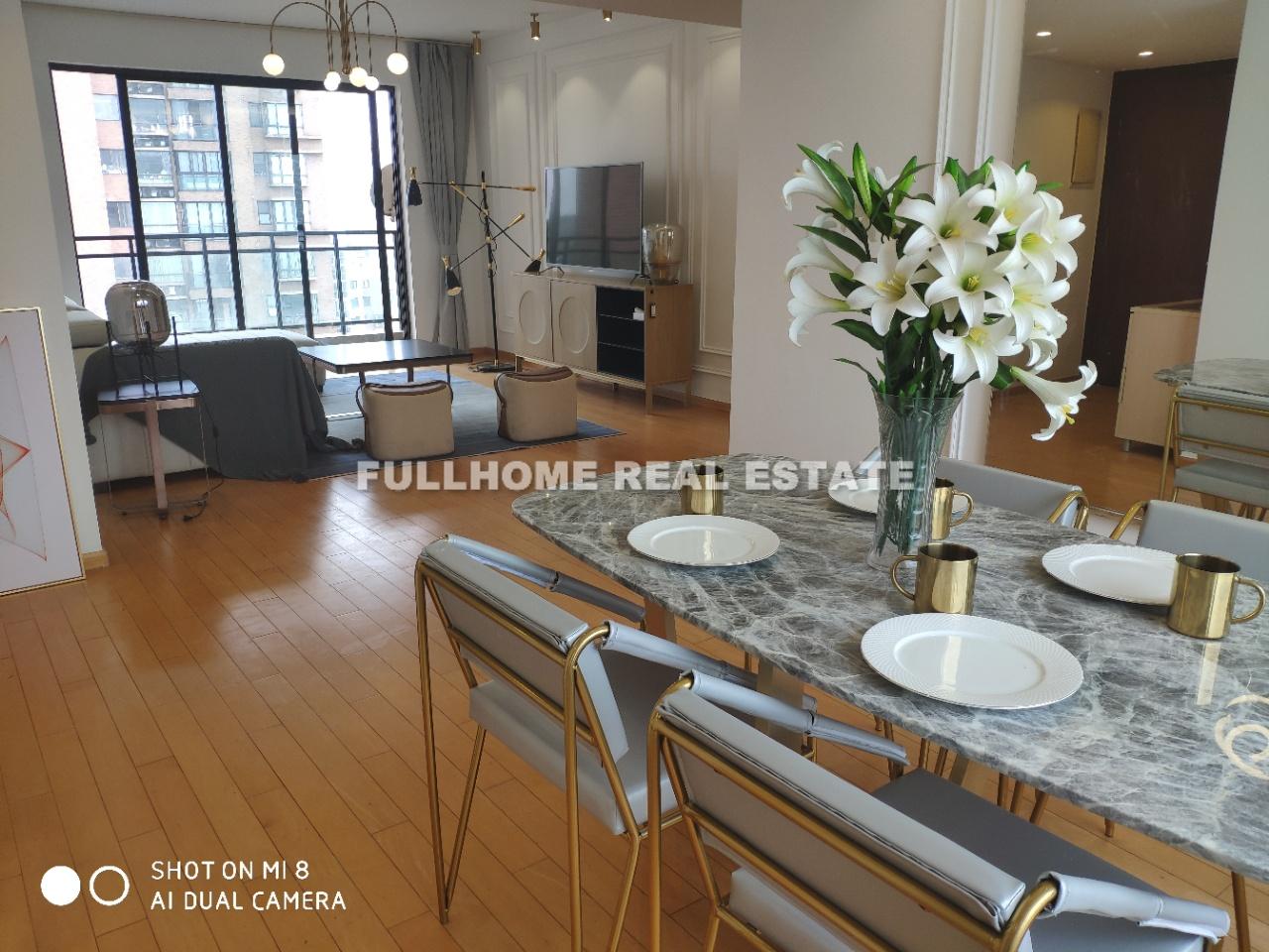 The Bund - 2 bedroom apartment in Shanghai, The Bund, Downtown