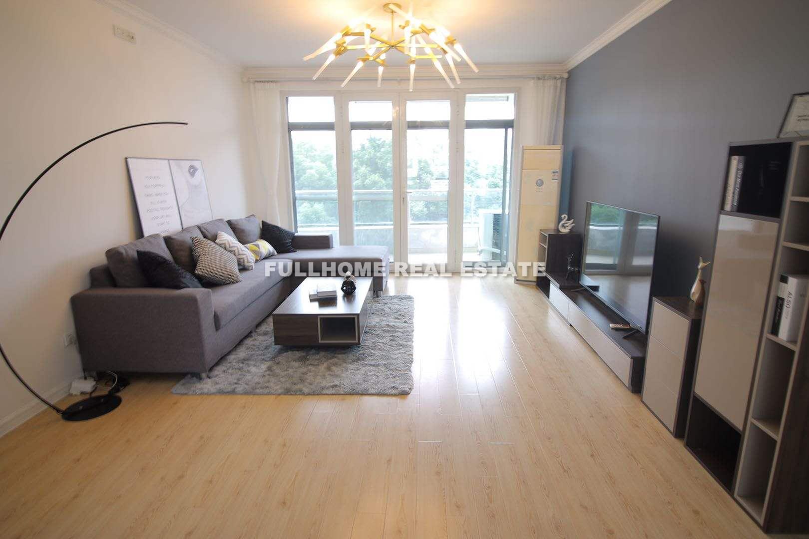 Top Of City - 4 bedroom apartment in Shanghai, People Square, Downtown