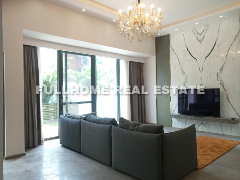 Westwood Green - 4 bedroom apartment in Shanghai, Minhang, Suburb