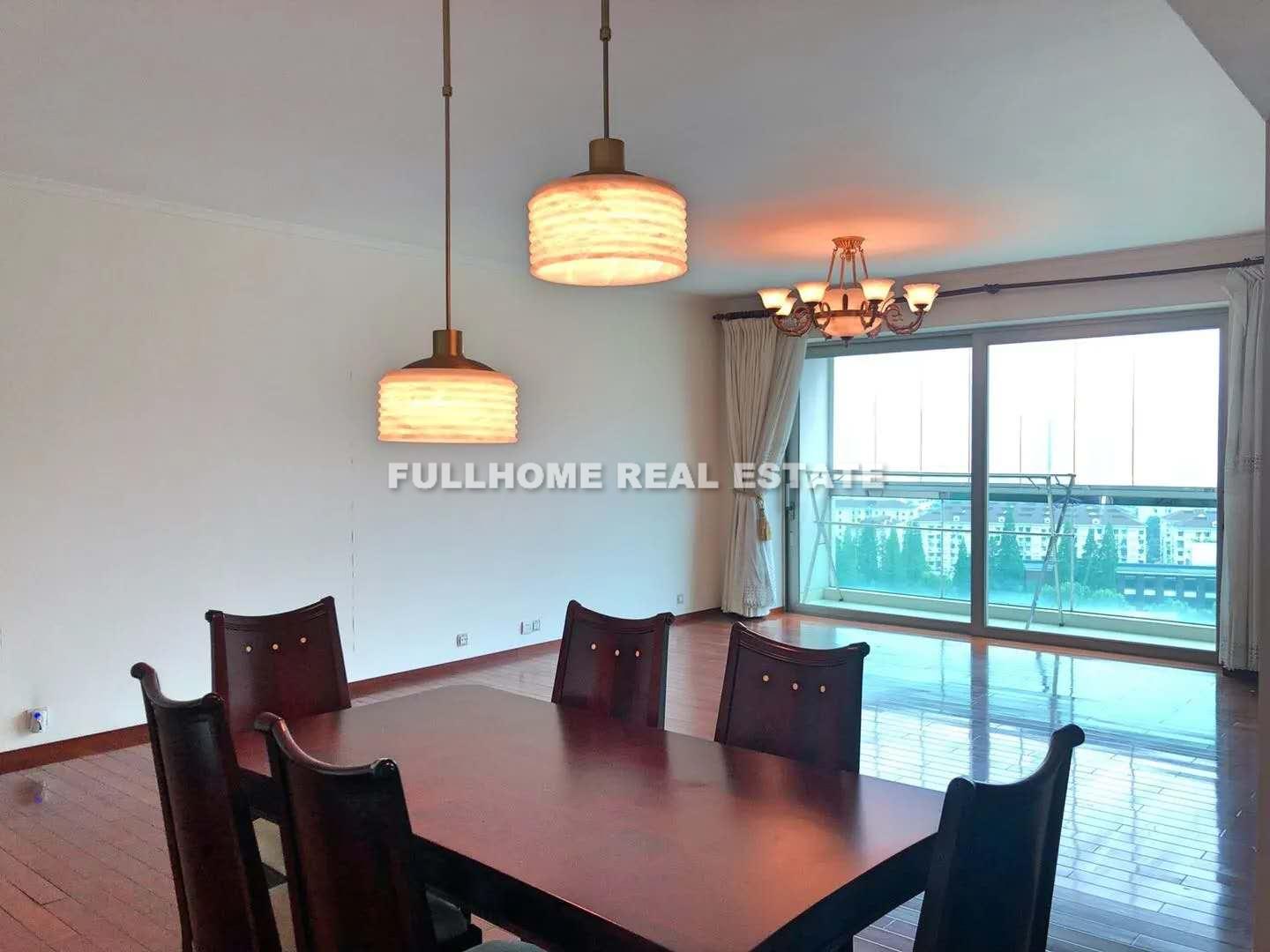 Wellington Garden - 3 bedroom apartment in Shanghai, Xujiahui, Downtown