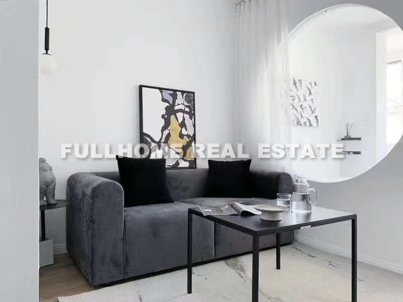 Same compound: Dongan Apartment, 1 bedrooms in Shanghai