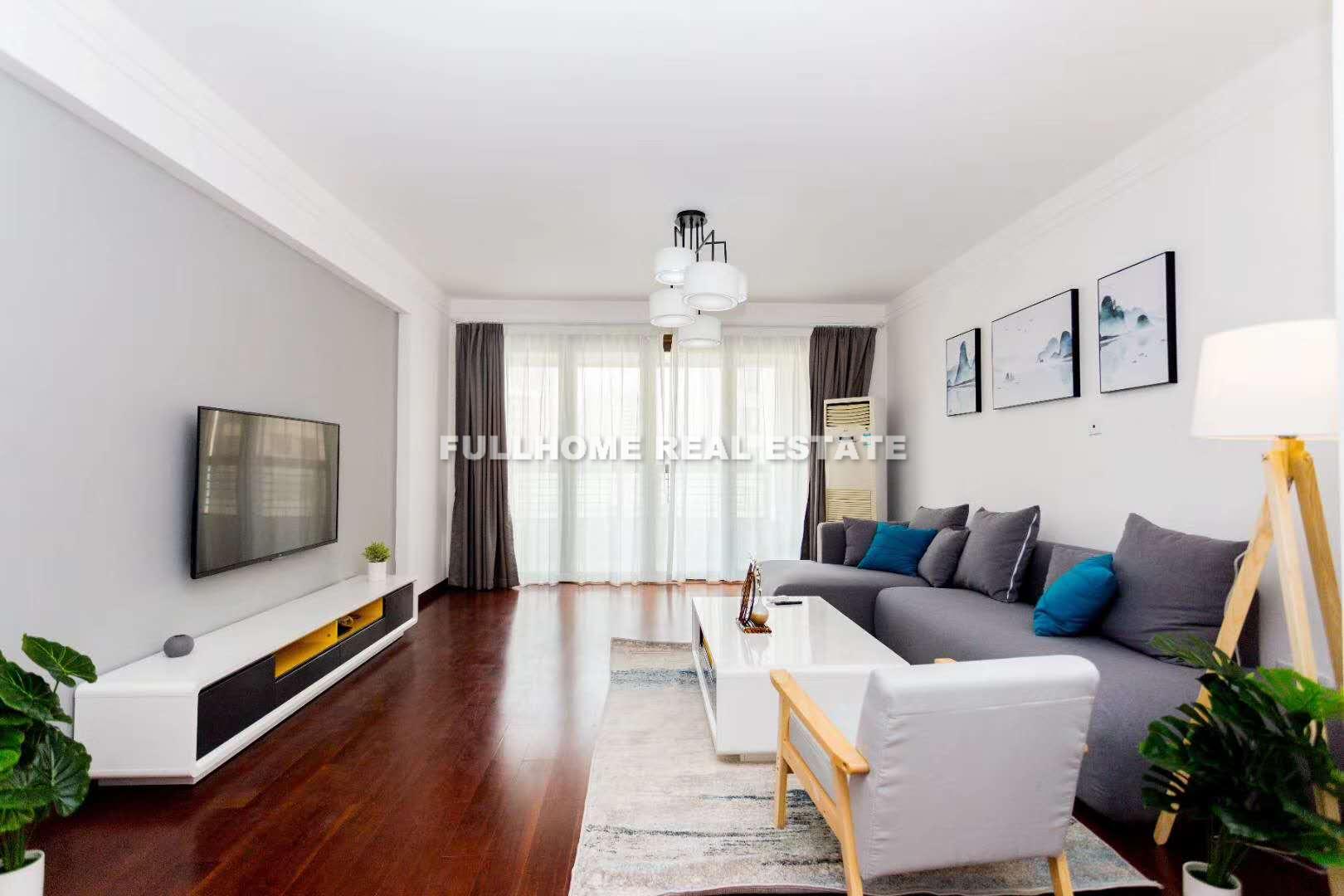 New Westgate Garden - 4 bedroom apartment in Shanghai, Xintiandi, Downtown