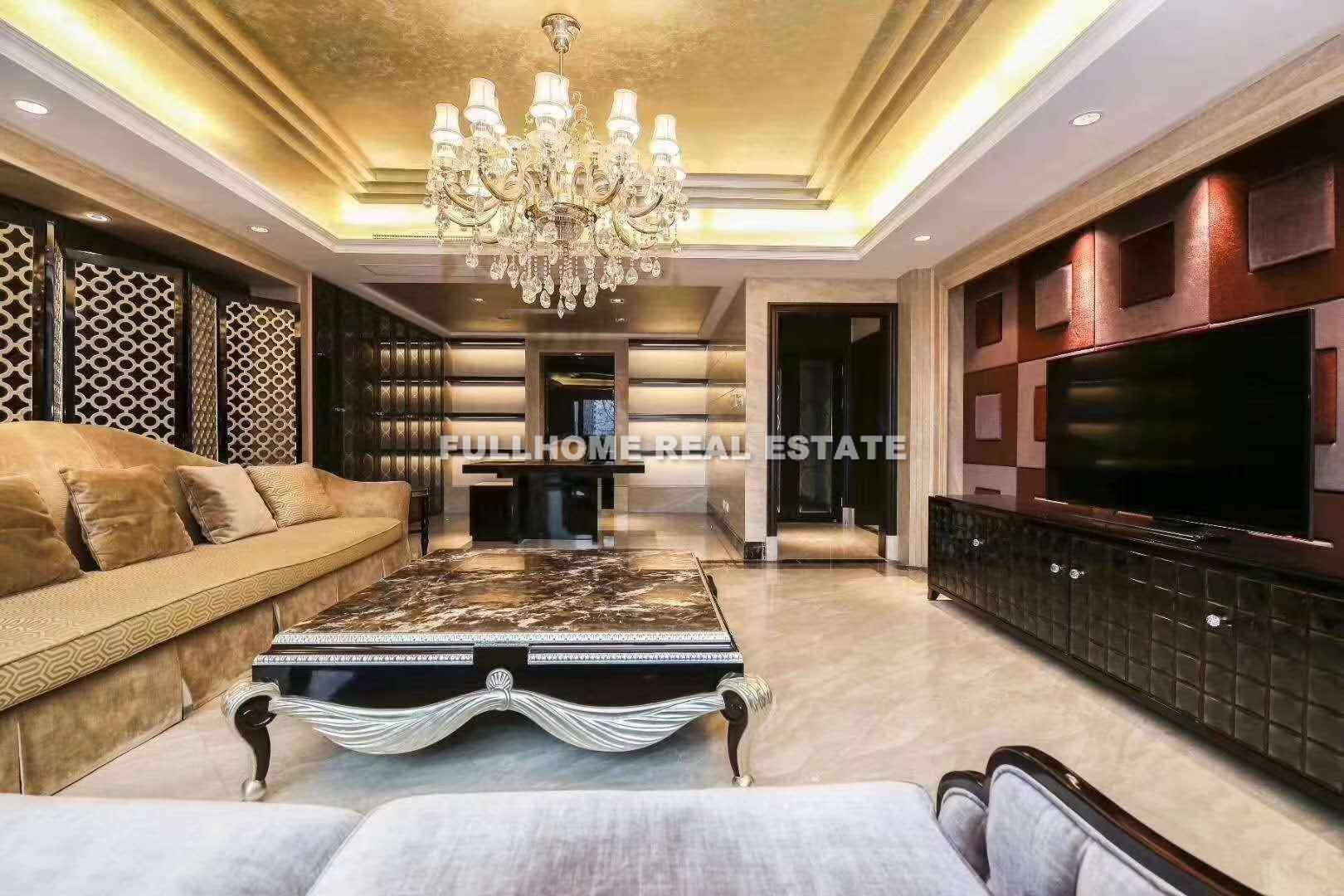 Shimao Riviera Garden - 3 bedroom apartment in Shanghai, Lujiazui, Pudong