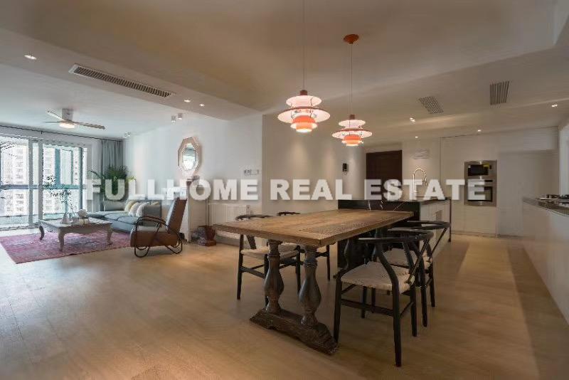 Grand Jewel Apartment - 4 bedroom apartment in Shanghai, Jing An, Downtown