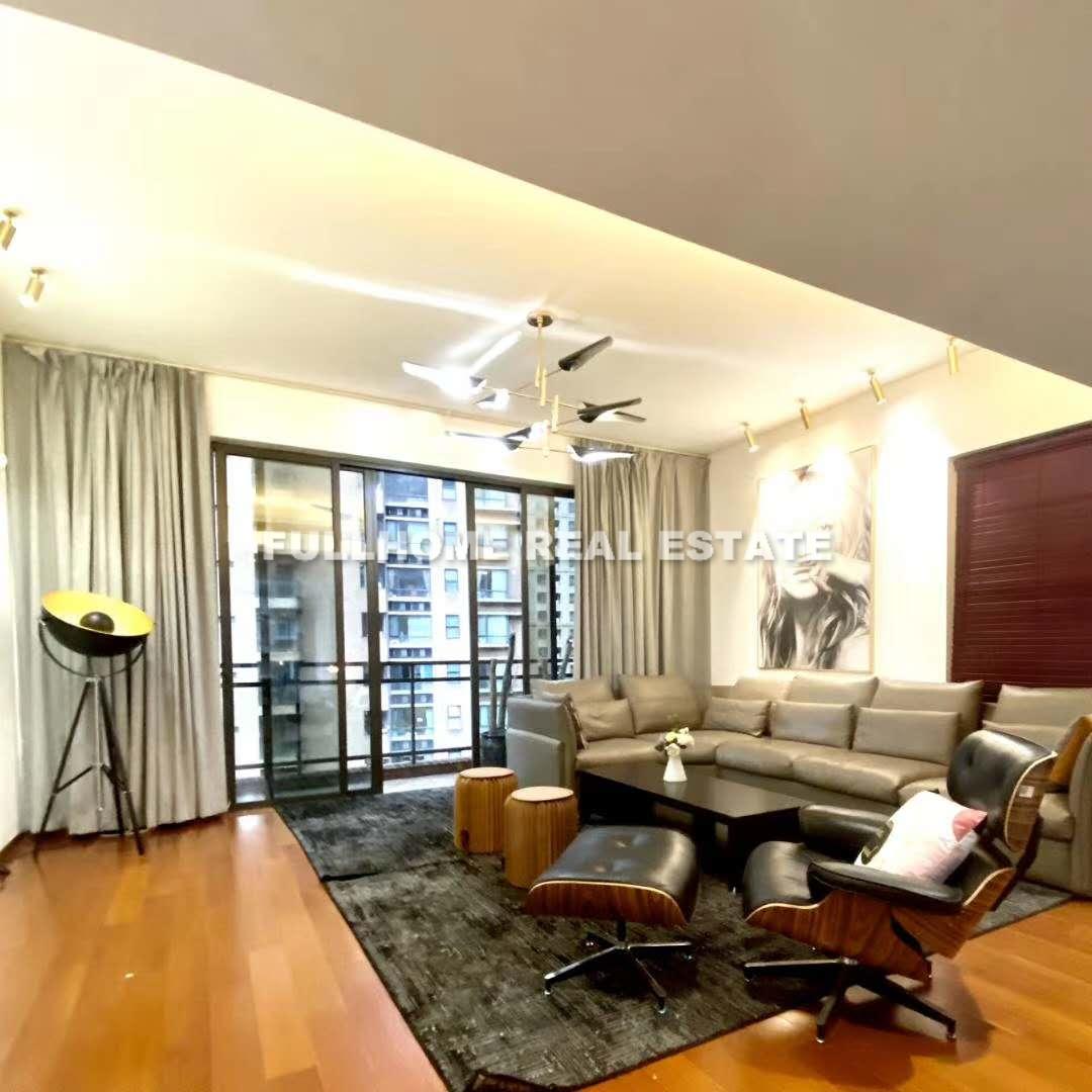 The Bund - 3 bedroom apartment in Shanghai, The Bund, Downtown