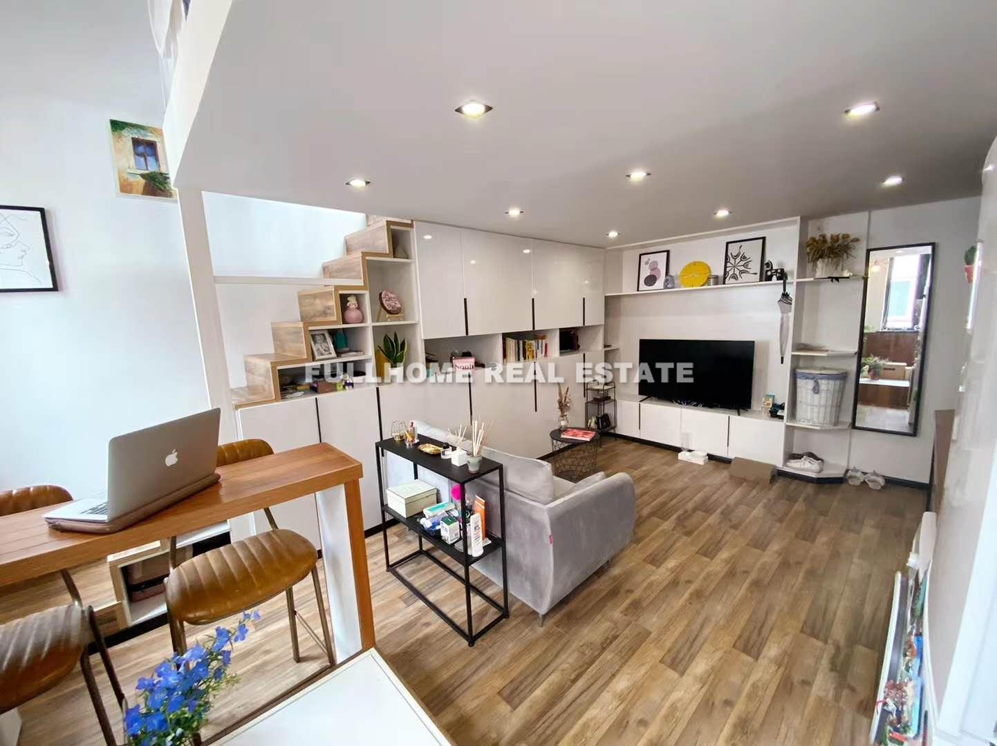 Lane 500-1200 Middle Yanan Road Old House - 1 bedroom apartment in Shanghai, Jing An, Downtown