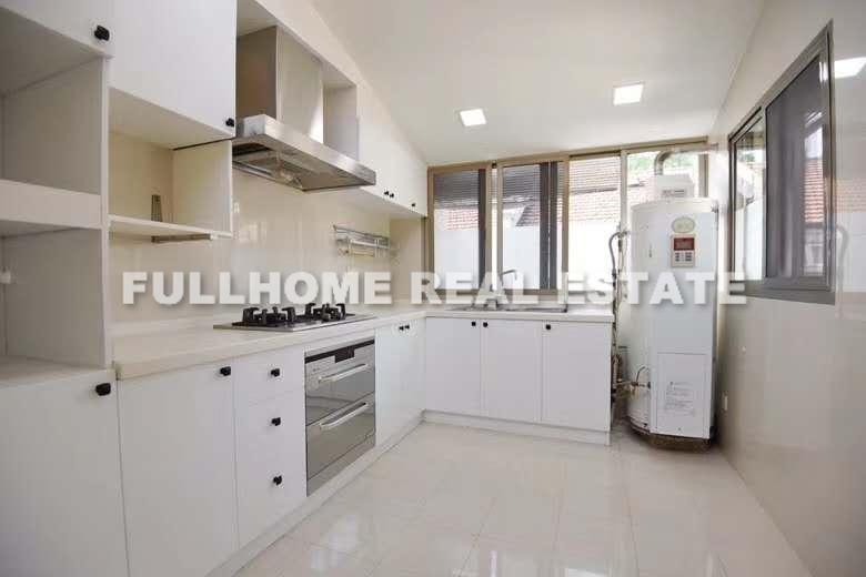 Lane 100-300 Fumin Road Old House - Interior view 6, Shanghai rental property