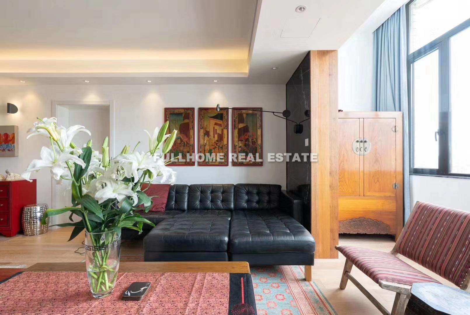 Same compound: Xiangzhang Apartment, 4 bedrooms in Shanghai