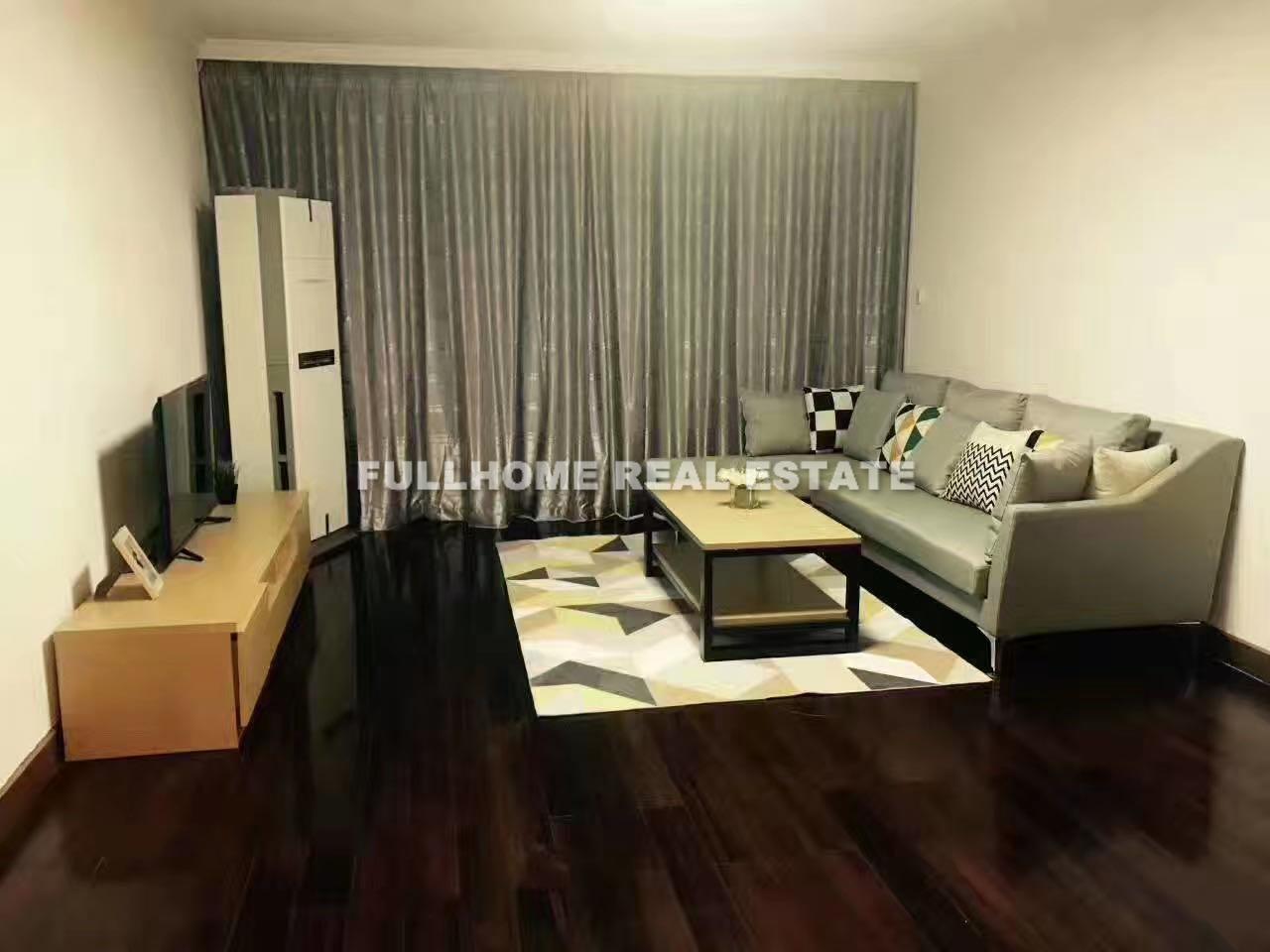 South Wanpin Garden - 3 bedroom apartment in Shanghai, Xujiahui, Downtown