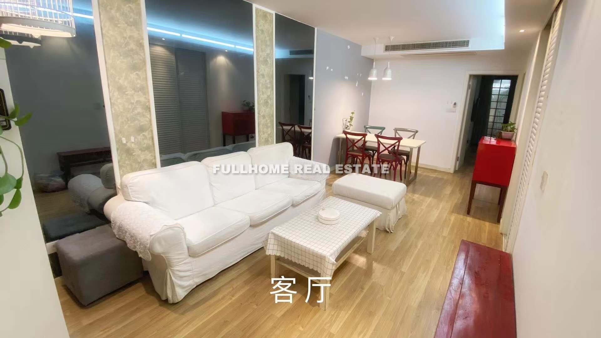 Lane 300-800 Yongjia Road Old House - 2 bedroom apartment in Shanghai, , 
